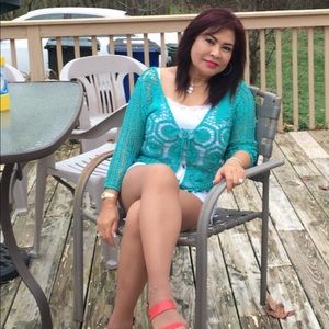 Meet your Posher, Lena